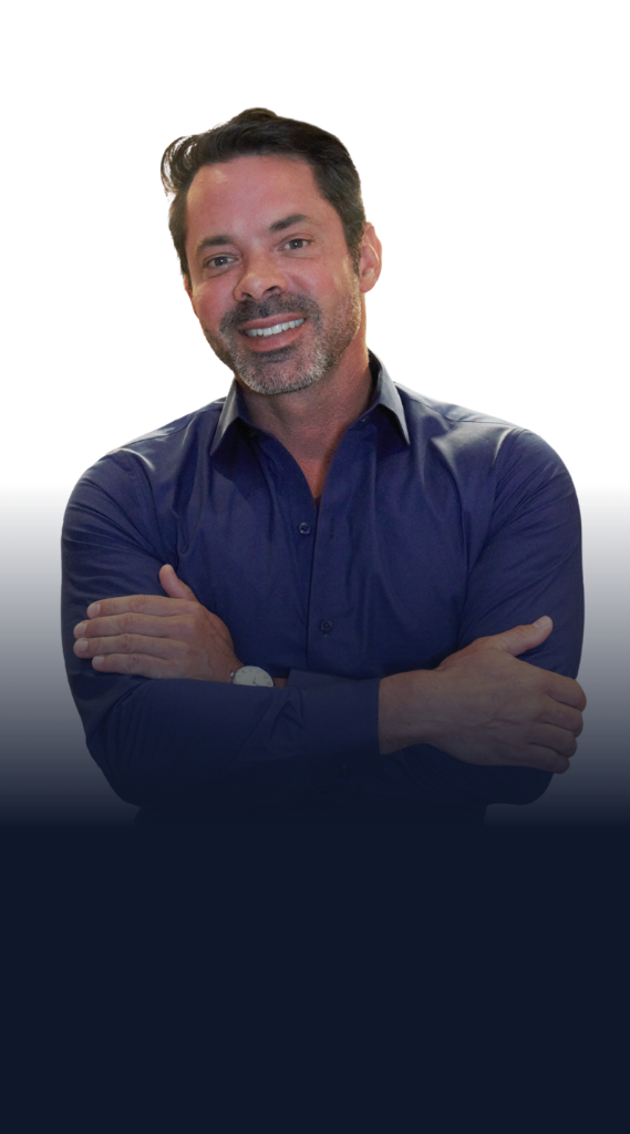 Dr. Paulo Mantoan, MÉDICO — CRM-SP 145.679, Diretor Técnico-Médico do Instituto Mantoan em São Paulo